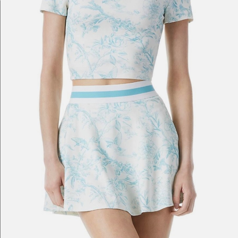 Alice and Olivia skirt size L NWT